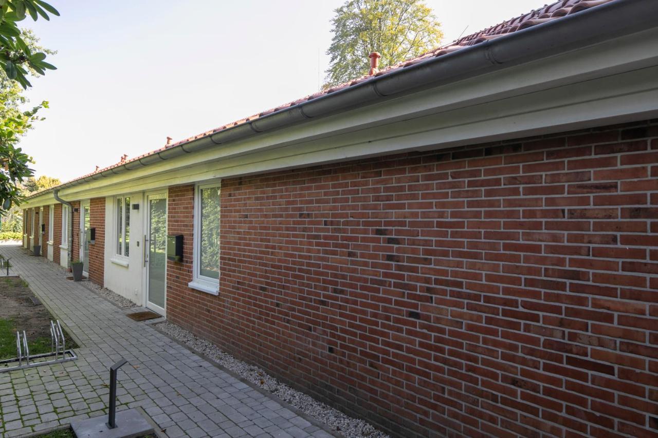 Weberhof Ferienapartments In Rostrup Am Westufer Des Zwischenahner Meers Бад-Цвишенан Экстерьер фото