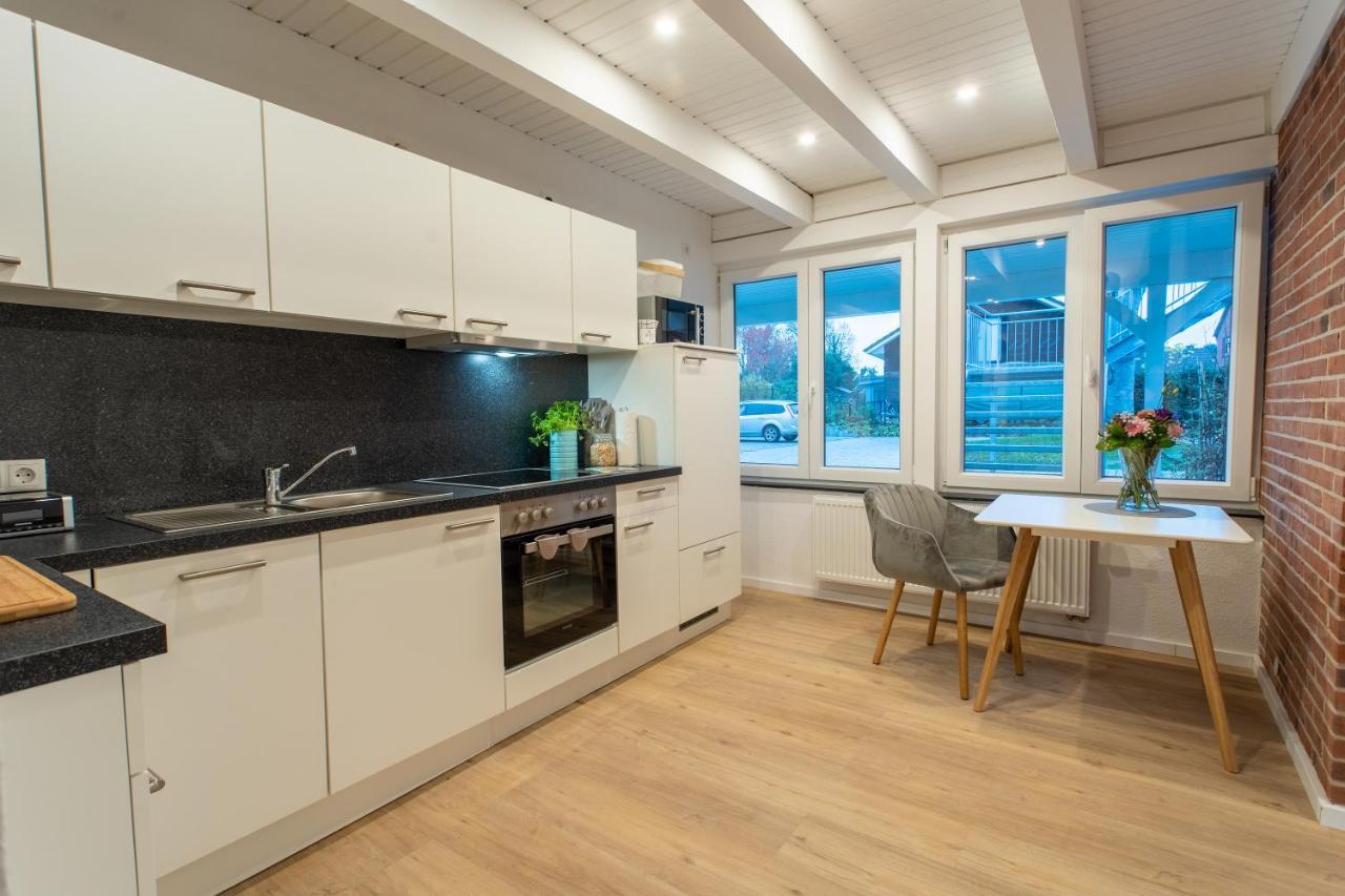 Weberhof Ferienapartments In Rostrup Am Westufer Des Zwischenahner Meers Бад-Цвишенан Экстерьер фото